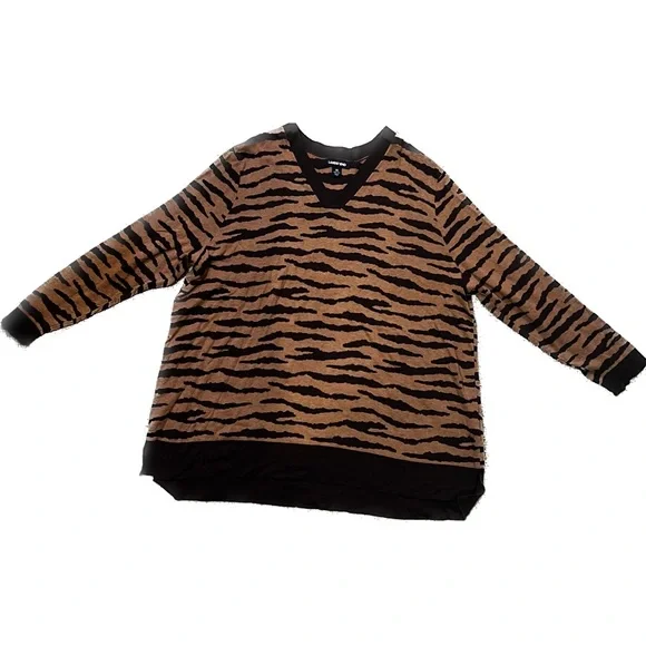 🐆 Lands End 2X Tiger Print Sweater - Picture 1 of 2